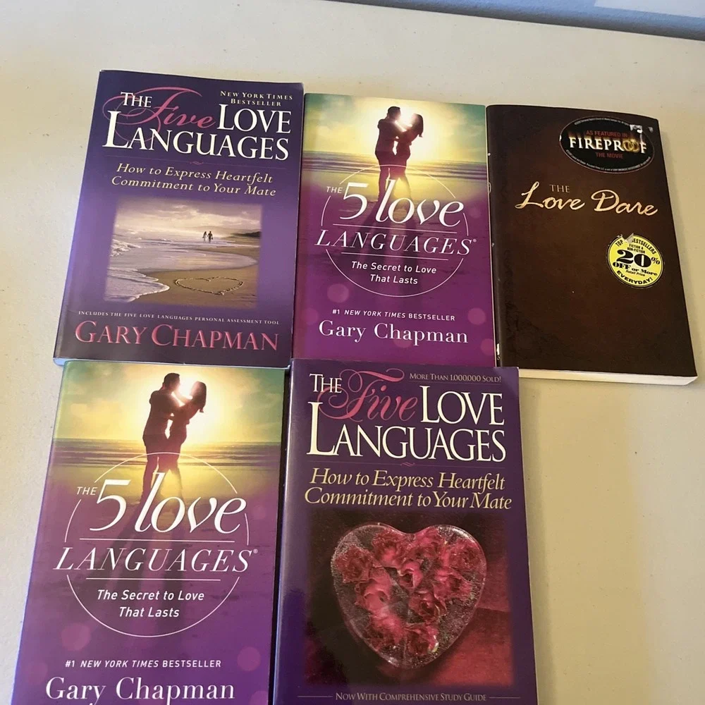 Lot of 5 Books Gary Chapman- The Love Dare, The 5 Love Languages Marriage Couple